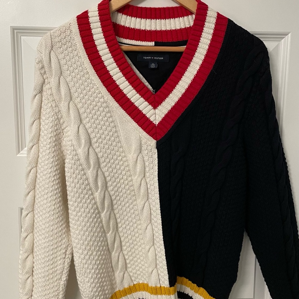 Tommy Hilfiger. Men. XS size